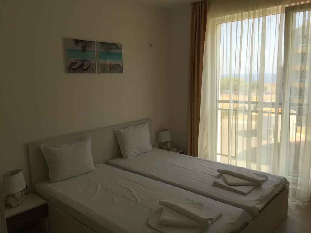 Sea Life Apartments Sinemorets 외부 사진