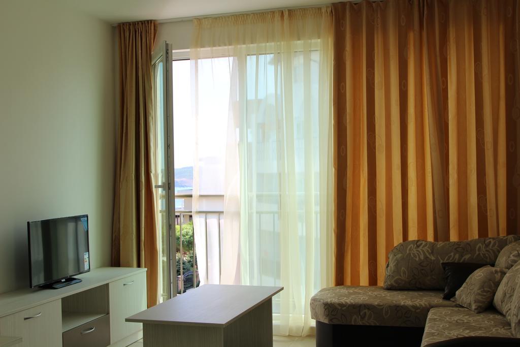 Sea Life Apartments Sinemorets 외부 사진