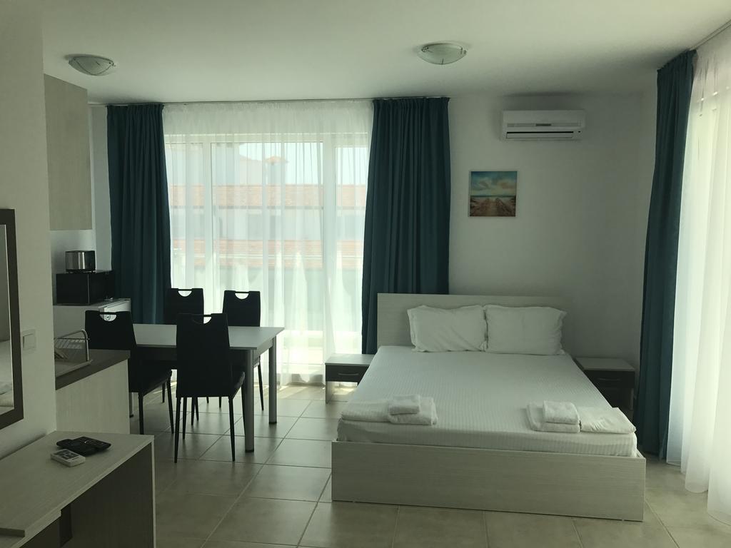 Sea Life Apartments Sinemorets 외부 사진