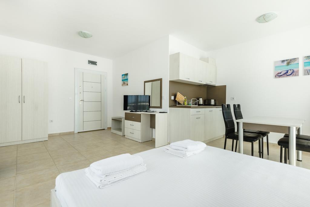 Sea Life Apartments Sinemorets 외부 사진